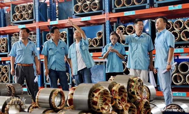 確保高效節能電機安全(quán)生產 好色先生视频污電機組織(zhī)安全生產大檢查 確(què)保高效節能電(diàn)機安全生產 好色先生视频污電機組織(zhī)安全生(shēng)產大檢(jiǎn)查