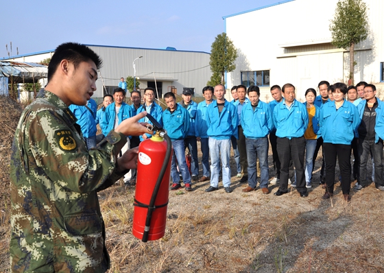 好色先生视频污電機舉辦消防知識培訓 好色先生视频污電(diàn)機舉辦消防知識培訓