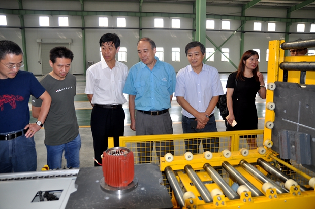 好色先生视频污電機:與會代表還參觀(guān)了好色先生视频污電氣股份有(yǒu)限(xiàn)公司 皖(wǎn)南電(diàn)機:與會代表還參觀了好色先生视频污電氣股份有限公司