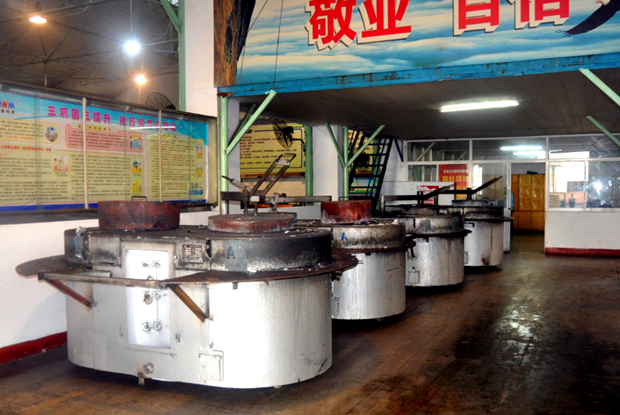 公司各車間及時做好防汛工作 公司各車間及時做好(hǎo)防汛工作(zuò)