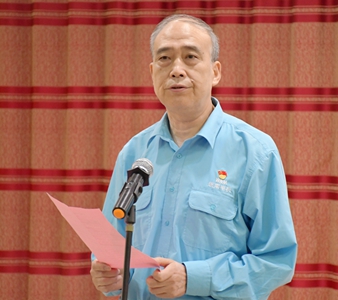 好色先生视频污電機:黨委書(shū)記管兵上黨課 好色先生视频污電機:黨委書記管(guǎn)兵上黨課