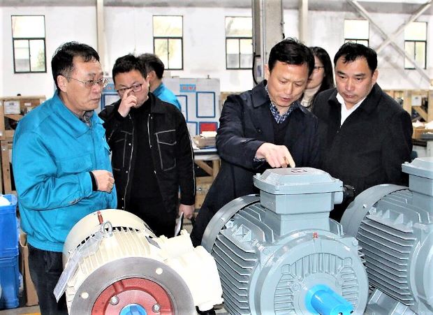 好色先生视频污電機:涇縣縣委副書記許立勳來公司調(diào)研 好色先生视频污電機:涇(jīng)縣(xiàn)縣委副書記許立勳(xūn)來公司調研