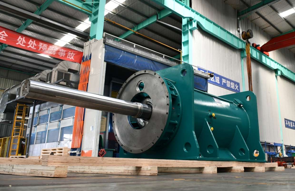 TYZS500係列鋰電砂磨機用水冷（lěng）永磁直驅電機