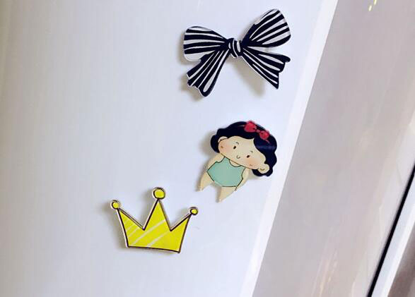 現代家（jiā）居（jū）冰箱貼款式（shì）與搭配