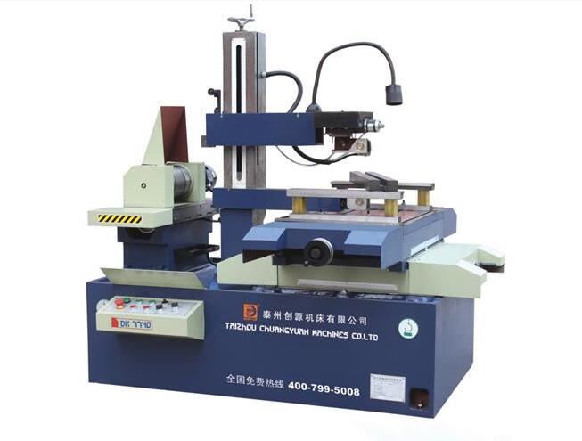 電（diàn）火花線切（qiē）割機床廠家（jiā）